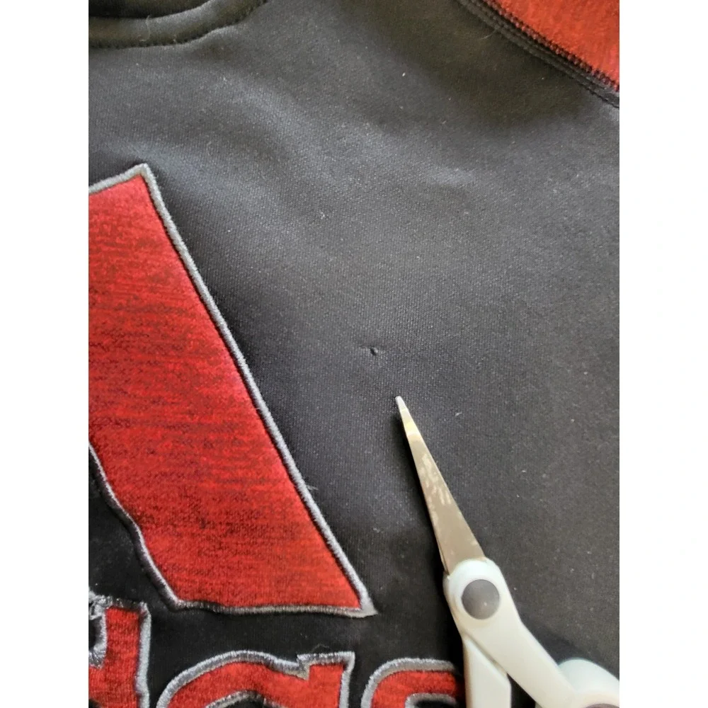 Adidas Climawarm Hoodie Mens Medium Black Red Pullover Sweatshirt Logo Raglan
